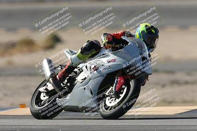 media/Nov-16-2025-Race Pace (Sun) [[8c5fa54630]]/Non Verified Riders (1st 20 Minutes)/1-Turn 14 (10am)/